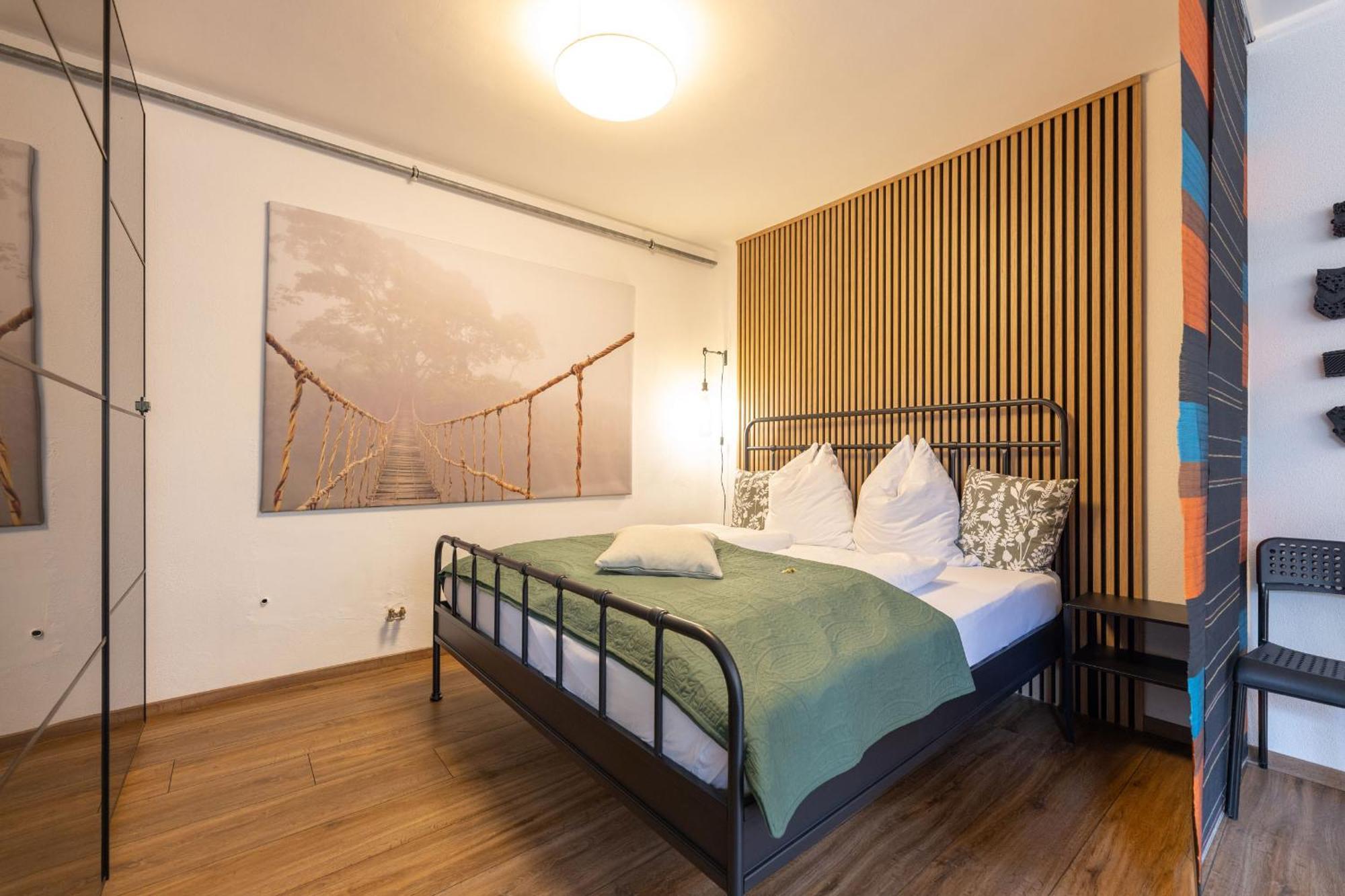 Ideal Fuer Kurze Aufenthalte - Gemuetliches 1-Zimmer-Apartment Adelsdorf Esterno foto