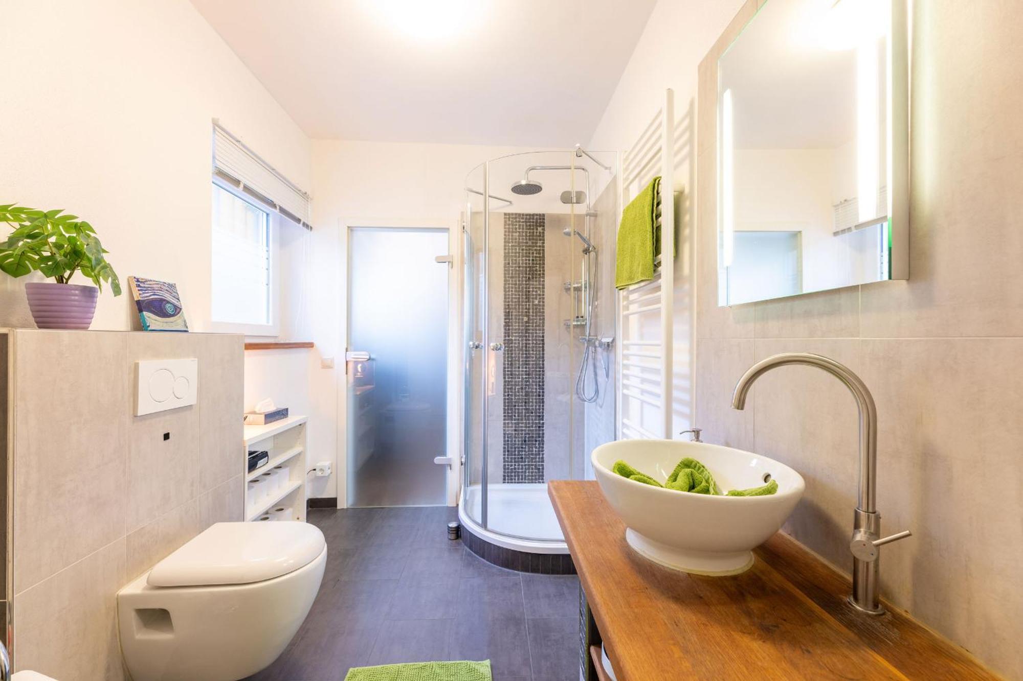 Ideal Fuer Kurze Aufenthalte - Gemuetliches 1-Zimmer-Apartment Adelsdorf Esterno foto